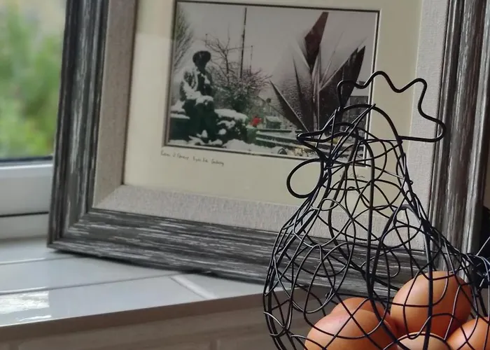 Butterfly - Entire Within 5km Of *